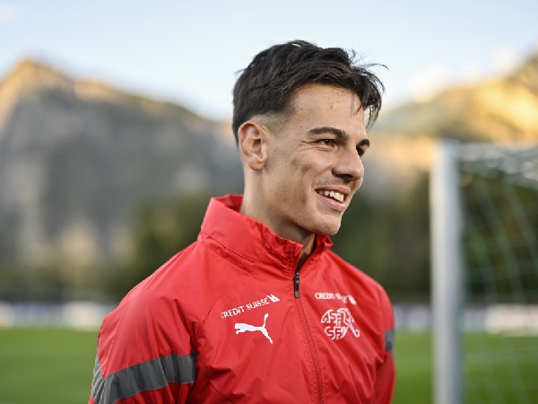 Ardon Jashari Mati-matian Desak Pindah ke Milan, Konflik Makin Panas
